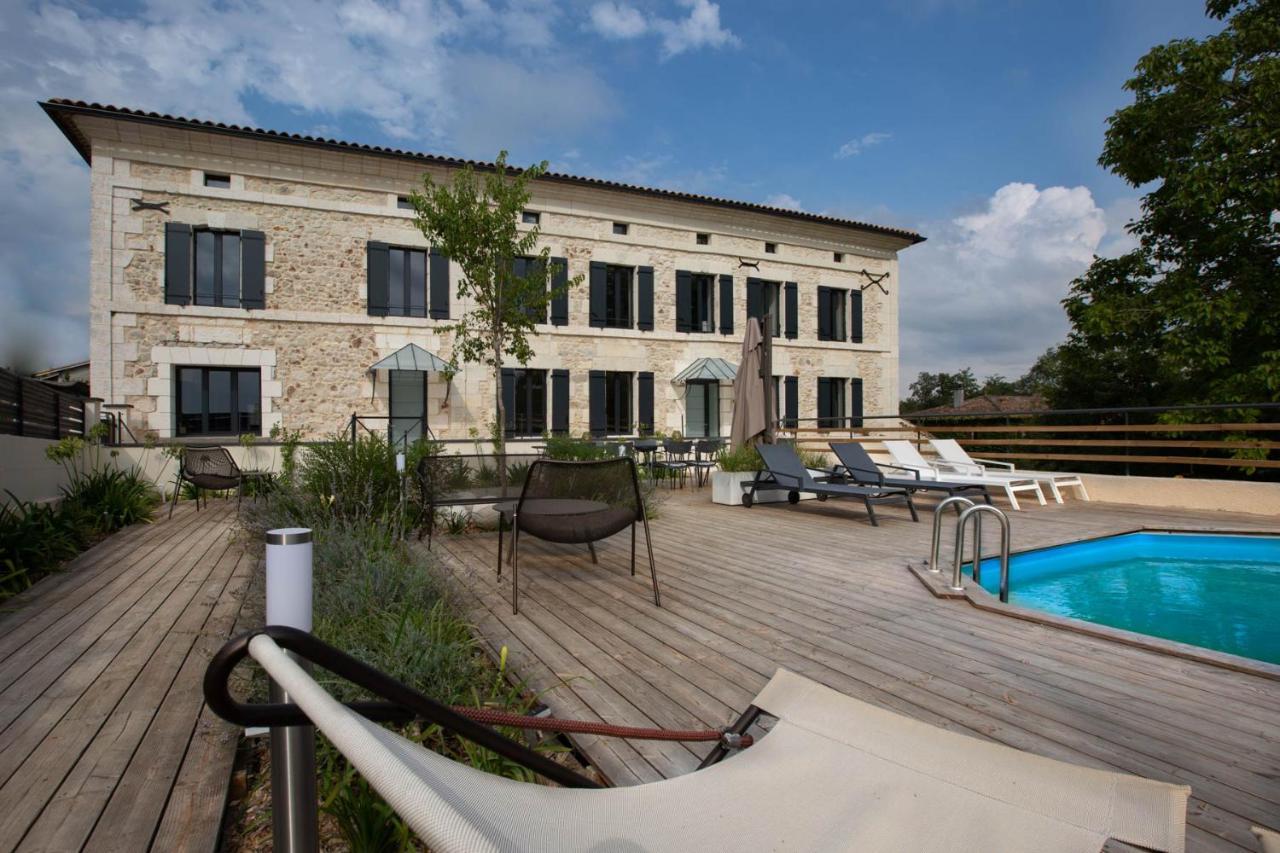 Au Bouchon Hotel Saint-Aigulin Exterior photo